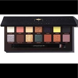Anastasia Beverly Hills Prism Palette